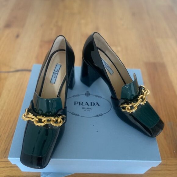 $890 PRADA Gold Chain Statement Loafer Pump New w/Box -  S 8,5/9 IT - Picture 2 of 16